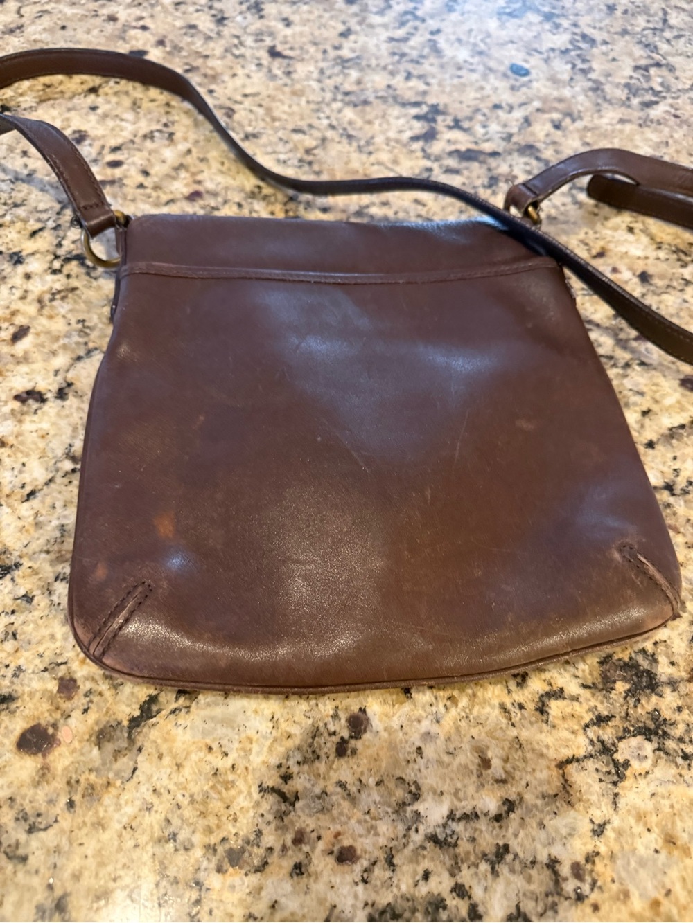 Coach Early 2000s Classic Brown Leather Crossbody Bag 9592 E23 - Picture 2 of 6